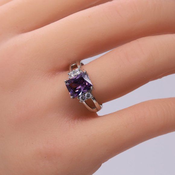 Amethyst with silver and CZ on side. - Picture 2 of 8